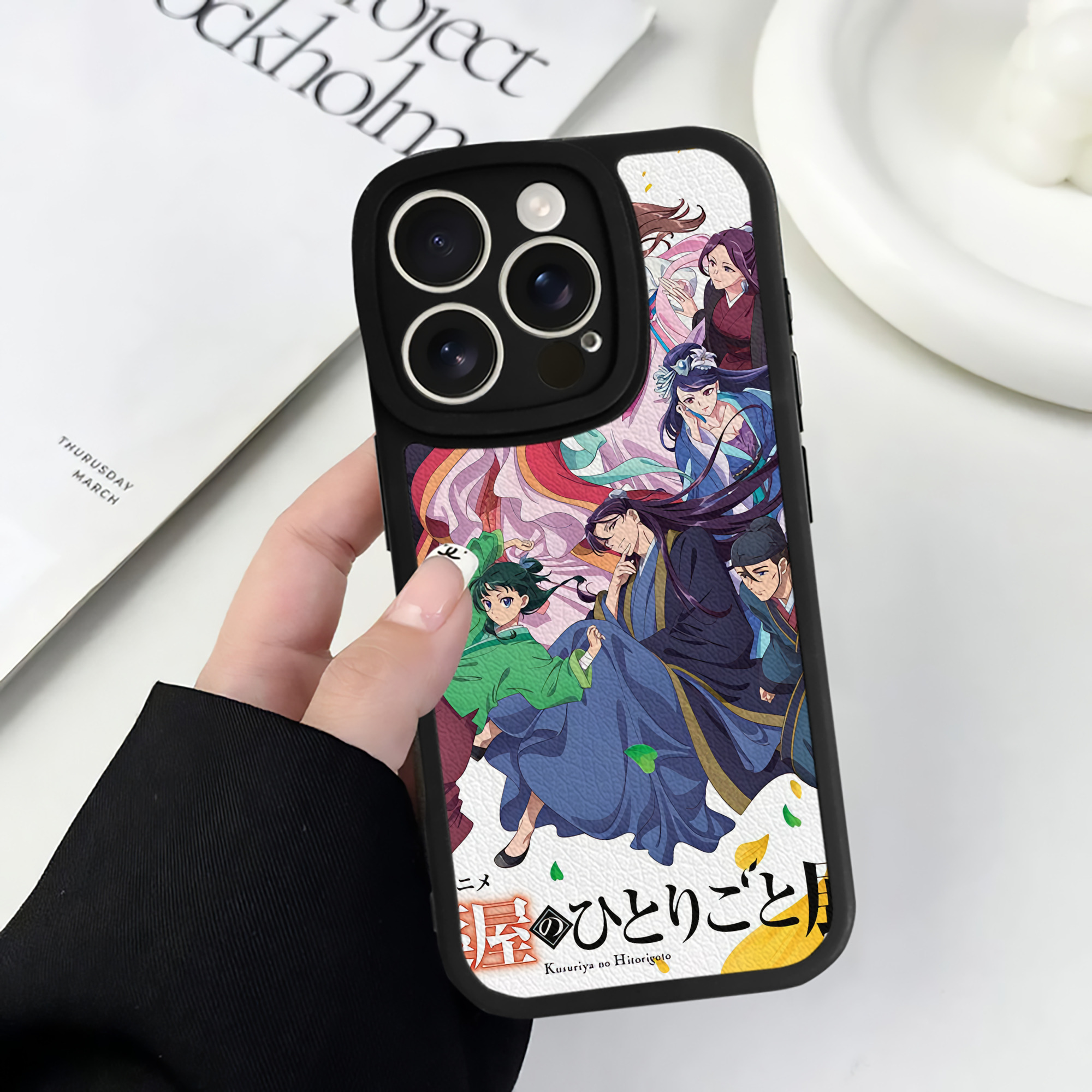 薬屋のひとりごと The Apothecary Diaries 【iPhone 16シリーズ対応】シリコンスマホケース（レザー調） 材質：シリコン